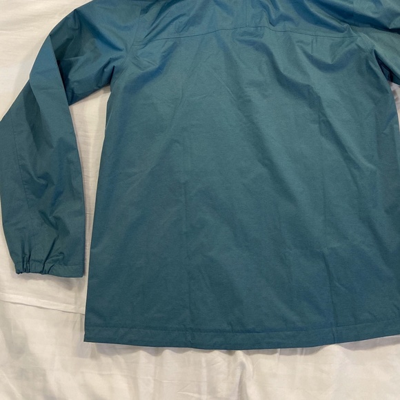 Under Armour 1309336 Overlook Hiking Rain Jacket - Picture 4 of 5